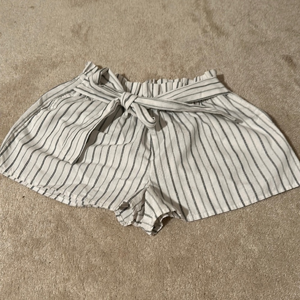 Paper bag shorts